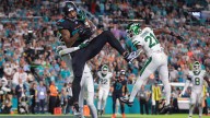 Dolphins’ Darren Waller looks ageless in NFL retirement return