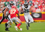 Deadspin | Eagles win Super Bowl rematch, drop Chiefs to 0-2