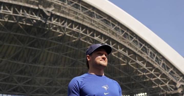 Blue Jays vs. Rays: Yesavage starts in tight AL East race