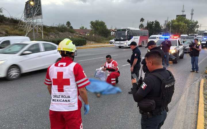 Jardinero que iba a trabajar es atropellado por una joven en Venustiano Carranza, Saltillo; empleadora lo identificó