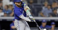 Bo Bichette, Anthony Santander take batting practice at Rogers Centre