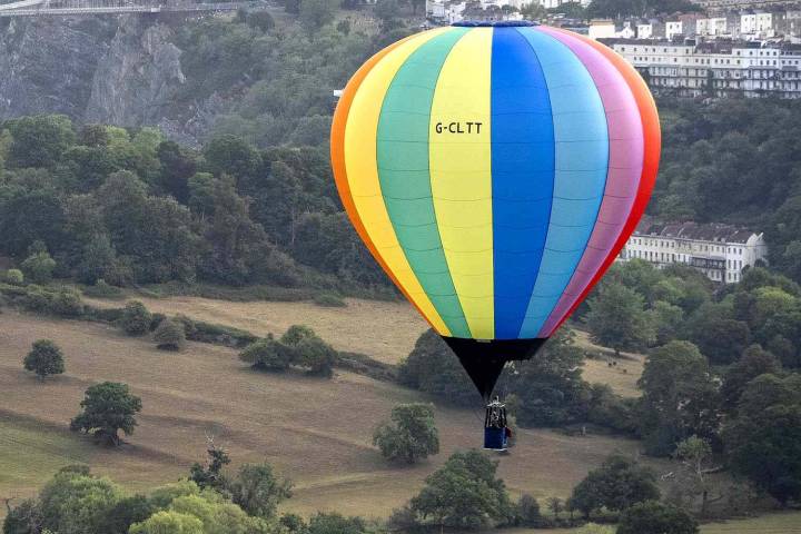 Man Falls to His Death After Allegedly ‘Climbing Out’ of Hot Air Balloon Mid