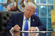 India says that Trump's H-1B visa fee hike could disrupt families