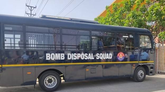 Bomb Threats at Multiple Delhi Schools Trigger Evacuation, Searches