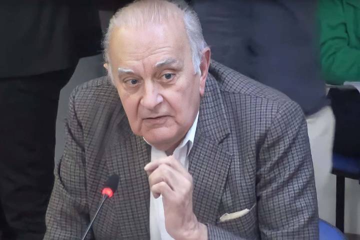 Apoya la candidatura de López Murphy. Alberto Asseff: “El Presidente tiene muchísimas personas que no están a la altura de lo que propone”