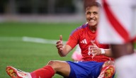 Alexis Sánchez marca su primer gol en su regreso a España y le da el triunfo a Sevilla