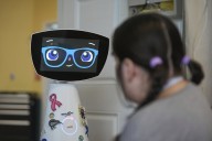 A robot programmed to act like a 7-year-old girl works to combat fear and loneliness in hospitals – Winnipeg Free Press