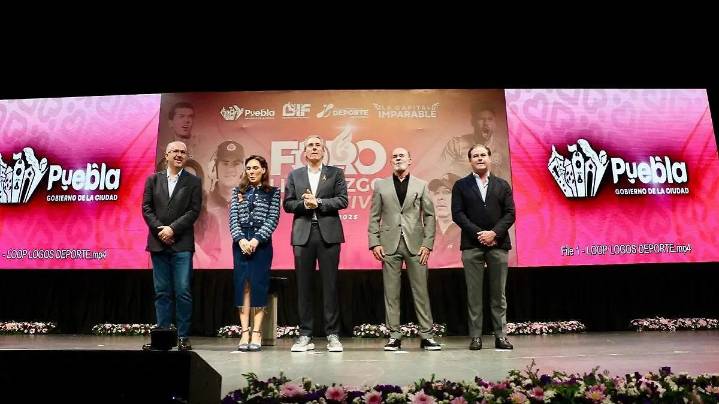MariElise Budib y Pepe Chedraui inauguran el Foro de Liderazgo Deportivo 2025