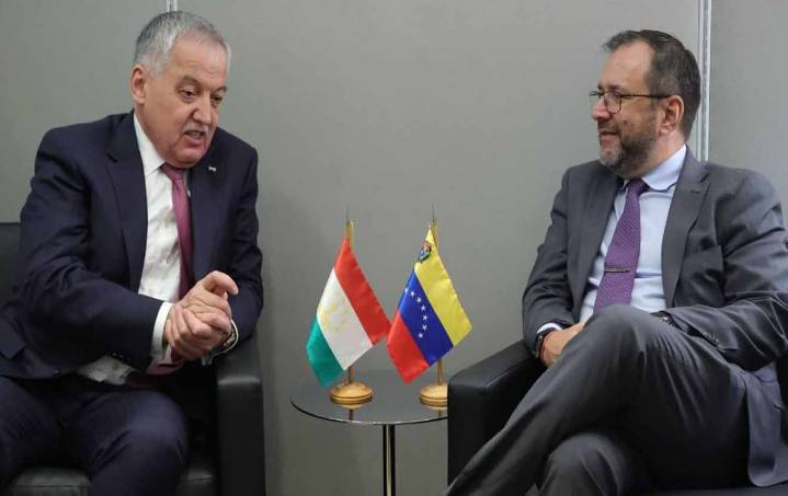 Venezuela y Tayikistán abordan temas bilaterales y coyunturas geopolíticas