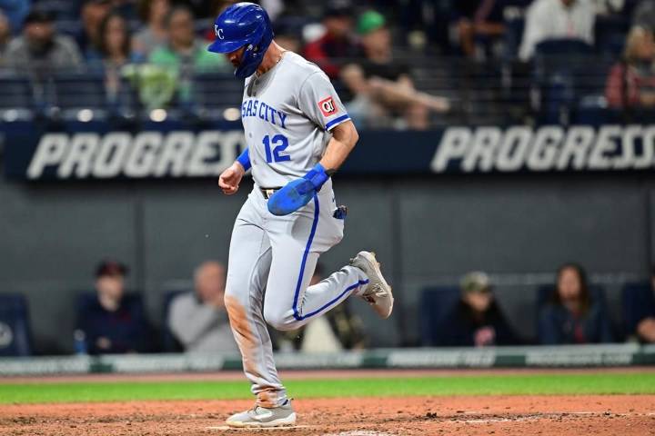 Nick Loftin singles in tying run and scores in 7th, Royals rally for 4