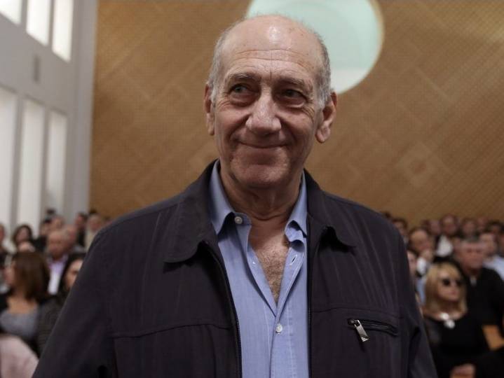 Ex-Israeli PM slams Netanyahu for framing Carney as enemy of Israel
