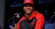 Reds crash into postseason, set to face Dodgers in NL Wild Card Series