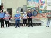Clinton dedicates downtown fountain to celebrate volunteers