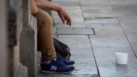 El número de personas sin hogar atendidas aumenta un 55% y una gran parte son mujeres