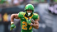 Where to watch Oregon vs. Northwestern football today for free