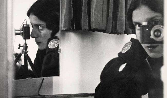 Exposición se adentra en las tribulaciones que marcaron la vida de Tina Modotti