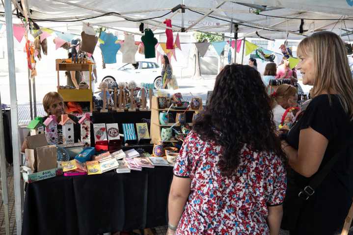 Lanús Gobierno organizará la Feria de Artesanías, Paseo de Compras y Puestos Gastronómicos 