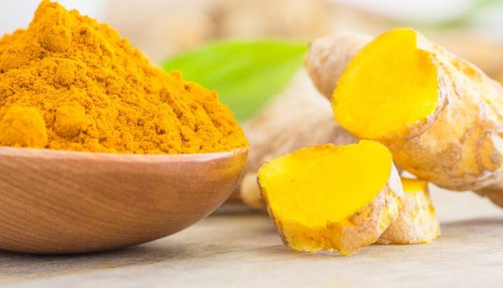 Cúrcuma y curcumina: poder de una planta milenaria respaldado por ciencia moderna