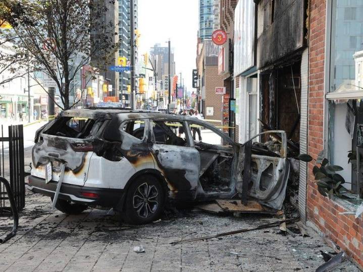 Ottawa police arson unit investigating two fires at mushroom shops