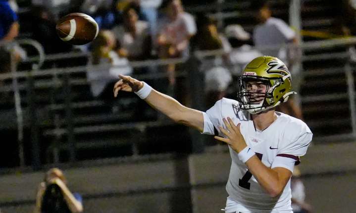 Dogmanits’ brotherly connection caps Whitehall football’s incredible comeback vs. Northampton