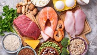 5 superalimentos que te ayudan a combatir el envejecimiento y lucir 10 años más joven