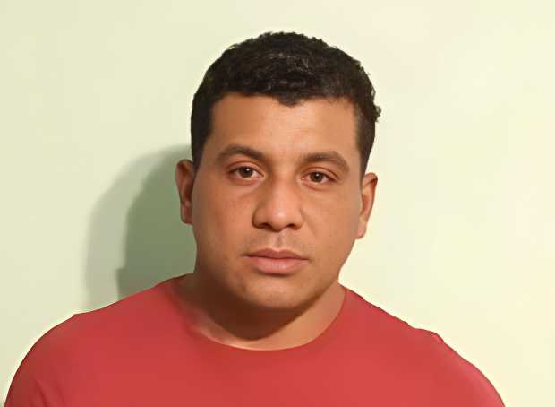 Un inmigrante arrestado por ICE en Hempstead, muere en la cárcel de Nassau