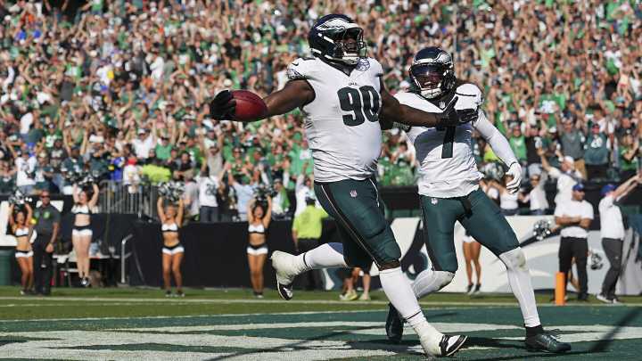 NFL player tracking clocks Jordan Davis at 18.59 mph on blocked field goal return