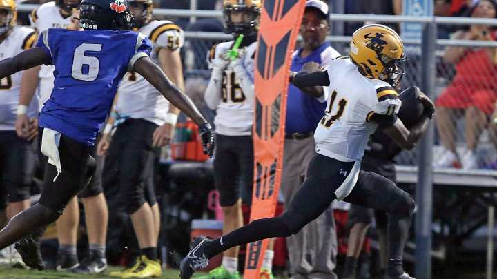 NCHSAA football: Gastonia, Shelby top performers, Week 3 honor roll