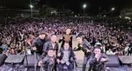 Dilbert Aguilar reaparece en silla de ruedas durante concierto y reafirma: “Cumpliré con mis compromisos”