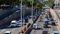 Cerca de 2.000 coches circulan por los tramos más congestionados de la Gran Via y la calle Aragó de Barcelona cada hora