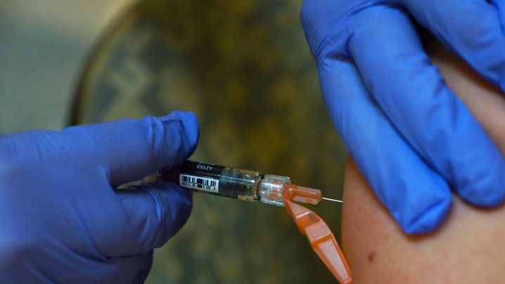 What to know about flu, COVID-19 shots in Delaware's next flu season