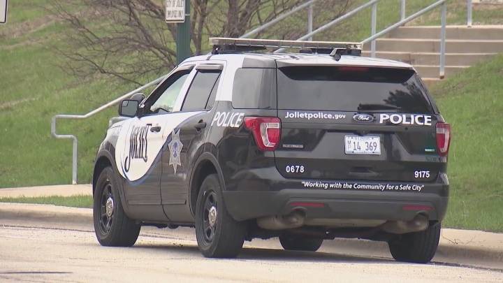 Joliet drive-by shooting leaves 2 wounded