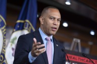 Jeffries slams Trump's 'unhinged' government shutdown excuses