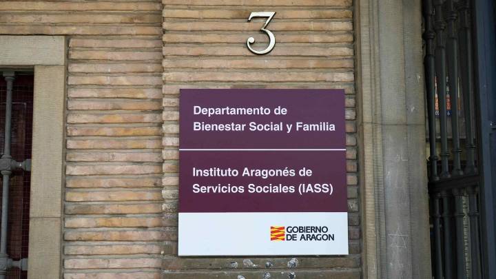 Un incendio obliga a desalojar el Centro de Atención a la Infancia Migrante de Torrero