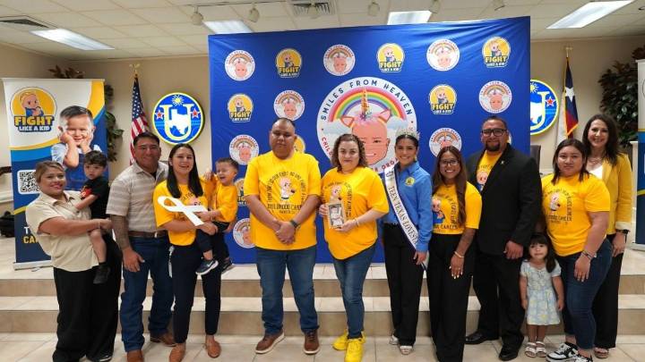 UISD y Smiles From Heaven declaran septiembre Mes de Concientización sobre el Cáncer Infantil