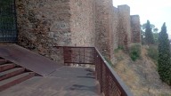 Con Málaga pide frenar el deterioro de la Alcazaba y proteger el Puente Medieval