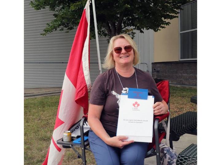 Whitecourt canvassers gather signatures for Forever Canadian petition