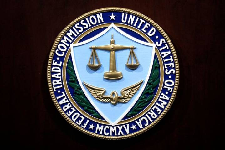 US Supreme Court lets Trump remove FTC member for now