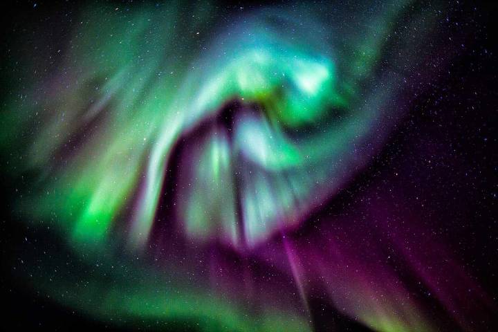 How to Watch the Northern Lights and Spot the Autumn Star This Week