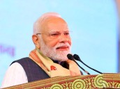 PM Modi prays to Goddess Chandraghanta on third day of Navratri Photo Source: ANI [ FULL VIEW ]