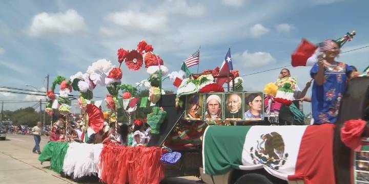Fiestas Mexicanas kick off National Hispanic Heritage Month with First Friday in Bryan