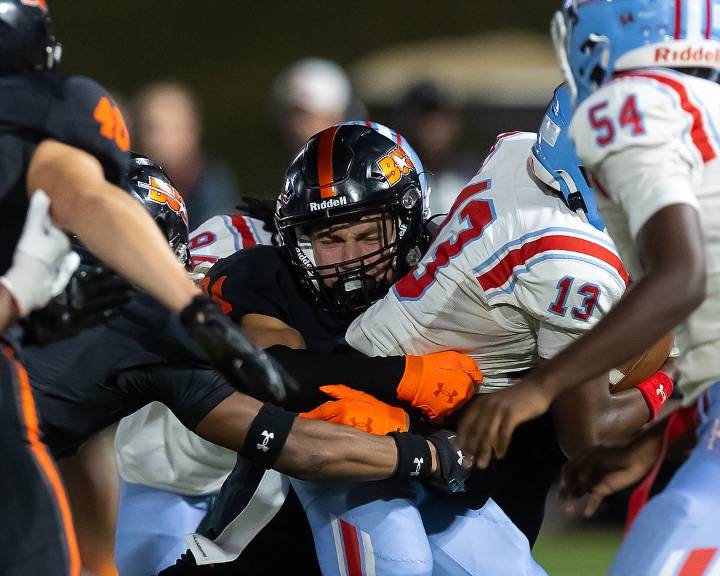 Bucs rally falls short against Hillcrest in 34