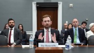 Under Trump, the Federal Trade Commission is abandoning its ban on noncompetes