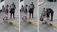 Policía de la CDMX conmueve las redes al regalarle una mochila a un niño