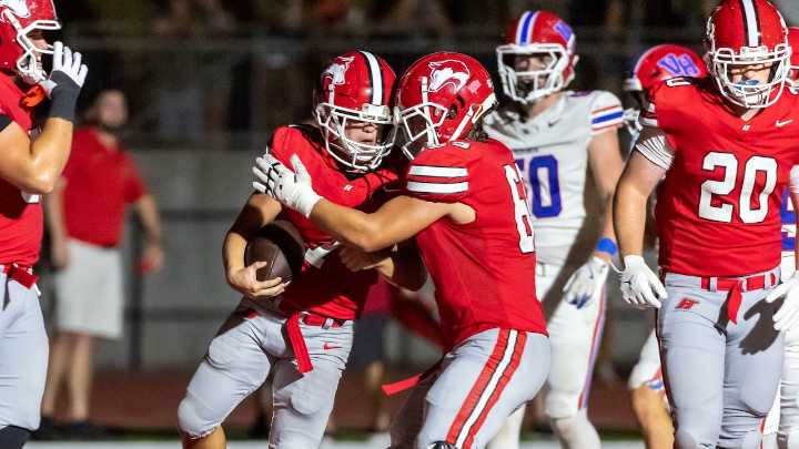 Hewitt-Trussville outlasts Vestavia Hills in 7A Region 3 opener