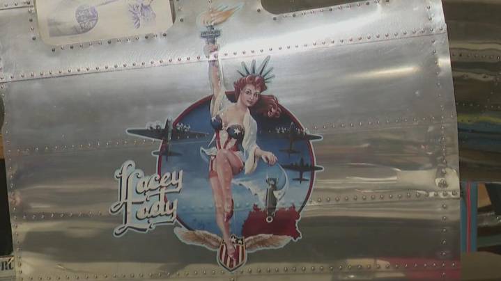 Volunteers work to restore WWII B-17 bomber in Salem