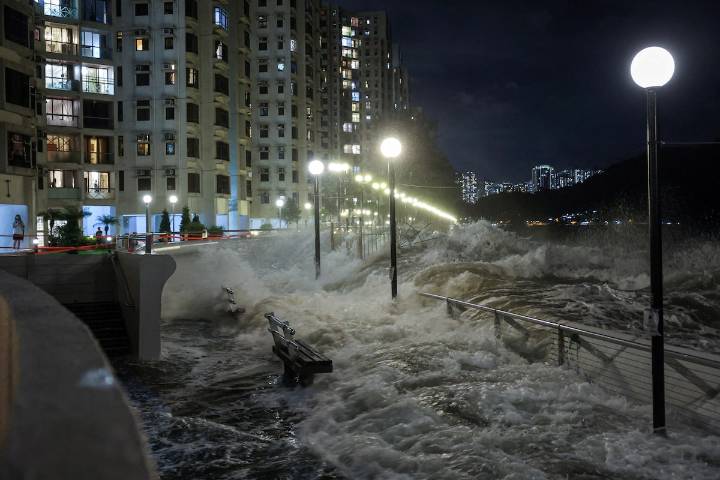 Super Typhoon Ragasa pummels Hong Kong with hurricane-force winds and torrential rain