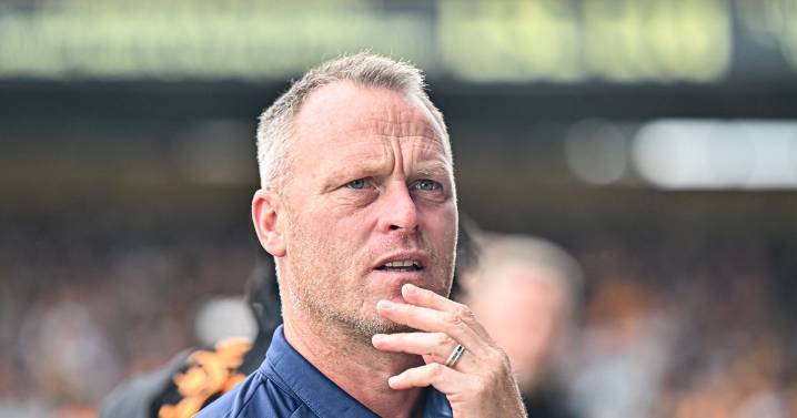 EXCLUSIVE: Cheltenham Town sack manager Michael Flynn