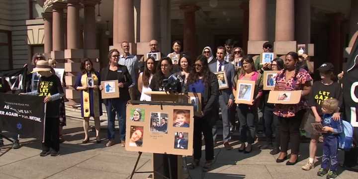 Group of Oregonians pushes for bill to stop sending weapons to Israel