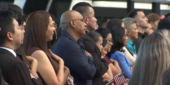 Raiders host naturalization ceremony at Allegiant Stadium